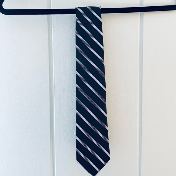 Michael Kors Black & Purple Striped Necktie - Picture 2 of 6